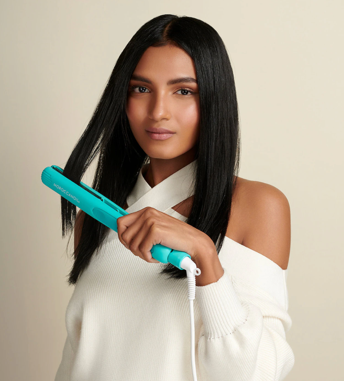 MOROCCANOIL Perfectly Polished Titanium Flat Iron