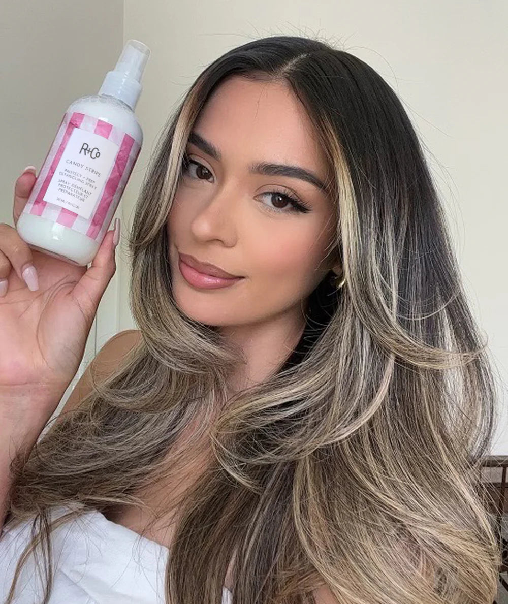 R+CO CANDY STRIPE Protect + Prep Detangling Spray