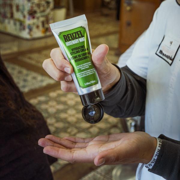 Reuzel Hydrating Rosemary Mint Styling Cream