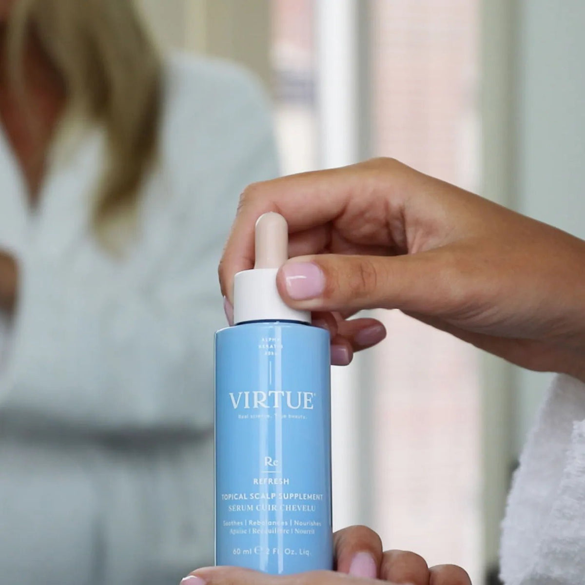 Virtue Soothing Hyaluronic Acid Topical Scalp Supplement - Blend Box