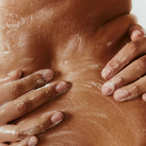 SIDIA The Body Exfoliant: Wired – Resurfacing & Energizing Skin Polisher