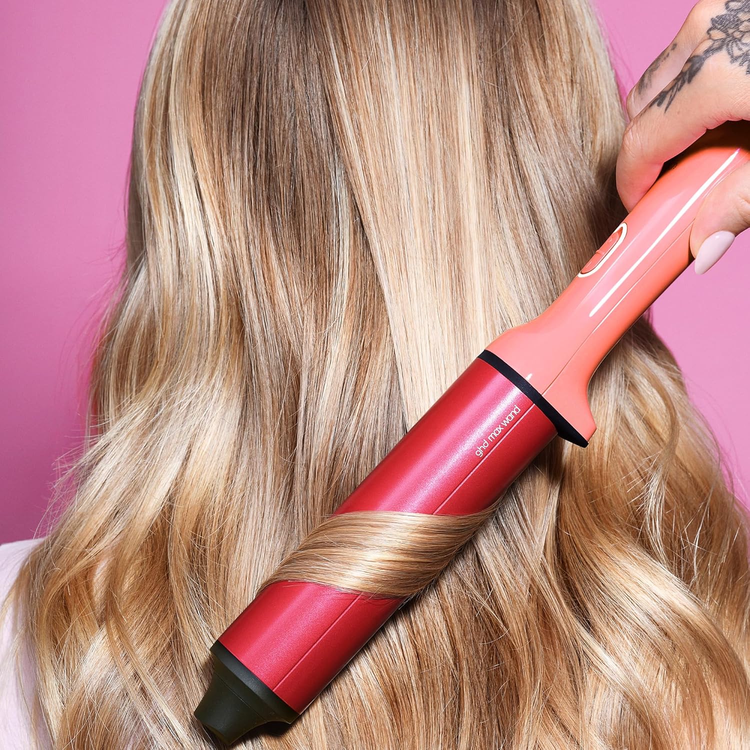 ghd Curve Max Wand (1.5") – Candy Coral Limited Edition with Heat-Resistant Bag