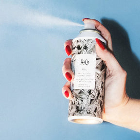 R+CO FOIL Frizz + Static Control Spray