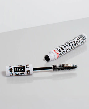 IGK Good Behaviour Frizz & Flyaway  Lightweight Gel Hair Taming Wand