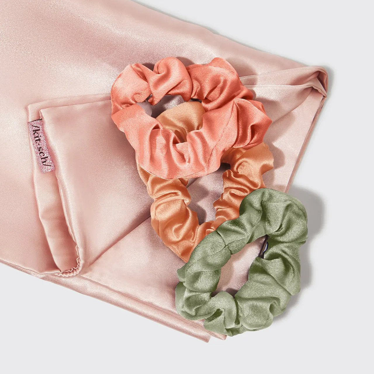 Kitsch Satin Pillowcase & Scrunchie 4pc Set