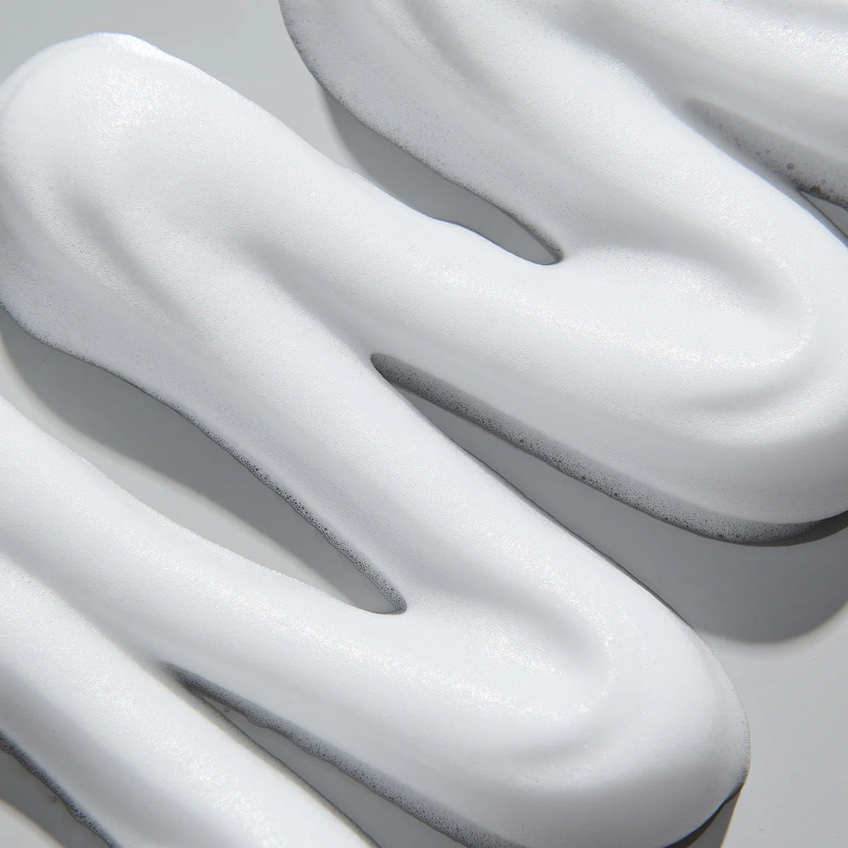 UNITE ELEVATE  Mousse